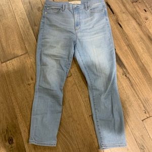 High waisted crop light wash jeans